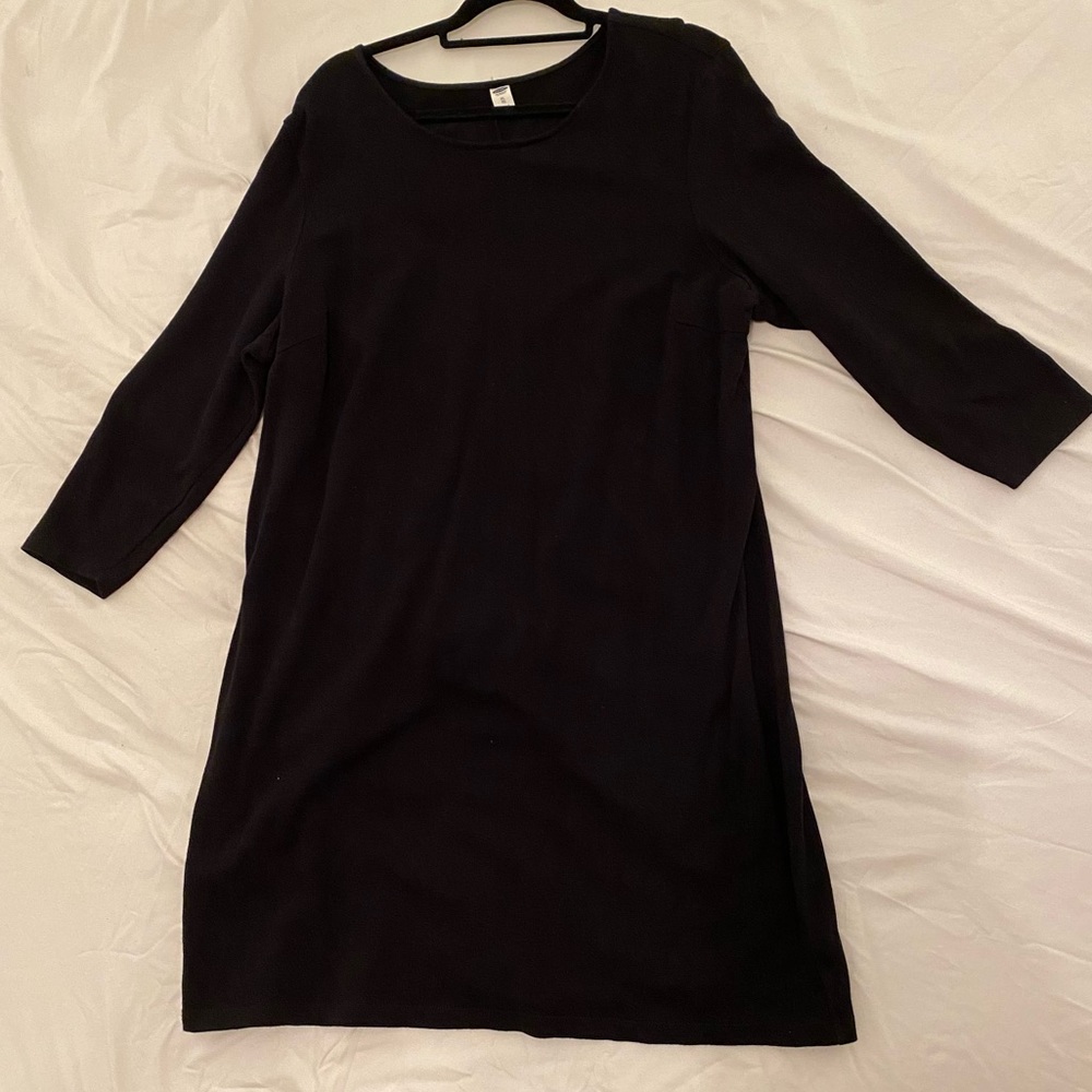 Old Navy 3/4 Sleeve Black Sheath Dress